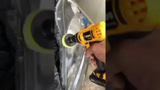 brillado de pantalla mica o lampara delantera