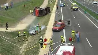 Wypadek masowy na drodze S 11 w Oleśnie (ćwiczenia). Dojazd służb