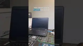 FLASHING Laptop Screen! #pc #pcrepair #computerrepair #laptoprepair