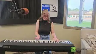 Rachel Hesom Performs &ldquo;Don&rsquo;t Know Me&rdquo; | 16-Year-Old Singer-Songwriter from Morden