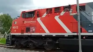 DGDIR, pasando Ocotlan con saludo del Ismael 😎🚂.  #cazatrenes #ferroaficionado #ferromex #train