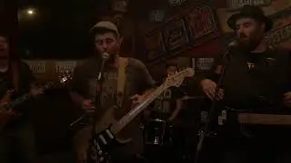 We Ain&rsquo;t Got No Problems ! 60 Grit Band