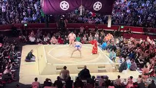 AONISHIKI vs URA - Day 5 Grand Sumo Tournament at the Royal Albert Hall in London, 19th October 2025