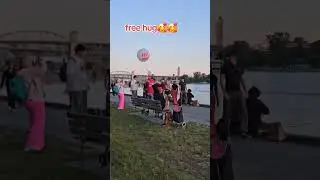 free hug anyone? 🥰#fypシ゚viral  #goodday #sunny#freehug