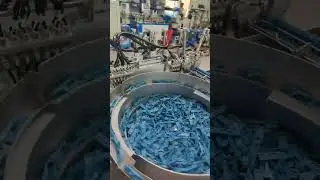 Plastic clothespins automatic assembly machine.If any questions, pls connact with us