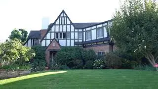 Rosalind Russell Vera Lewis Lili Damita David Niven Home Beverly Hills California USA September 2021
