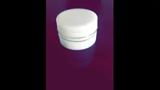 DIY: Bottle Cap Container