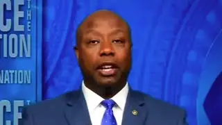 Professional Bootlicker Defends Qualified Immunity For Cops