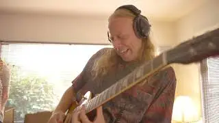 It Gets Okayer (feat. Delv&oacute;n Lamarr & Andy Coe) - General Mojo's