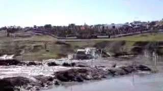 MOV01906