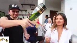 Bubbly Blaster Champagne Sprayer Gun