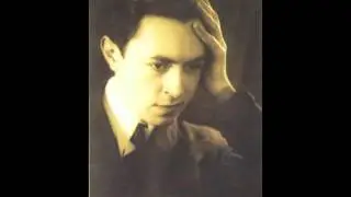 Isaac Mikhnovsky plays Schubert Piano Sonata D.575