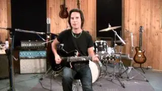 Godin Icon Fat Black