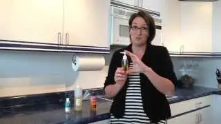 Making a Natural Easy to Use Stretch Mark Oil, Both Prevent and Heal Stretch Marks While Pregnant