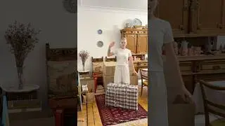 I'm moving out of my beloved apartment on Patriki 🥲🥲🥲🥲