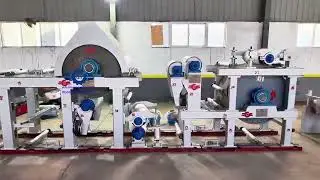 Small-scale paper-making equipment for use in laboratories