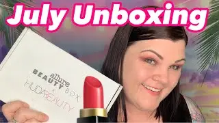 Allure Beauty Box // July Unboxing // WOW...Huda Beauty!! 💙