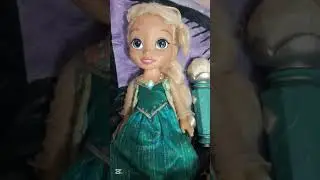 Mu&ntilde;eca Elsa cantarina - Disney Frozen Sing Along Elsa doll