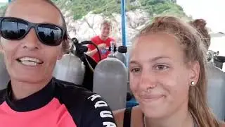 djl course director monique with divemaster candidate annabel