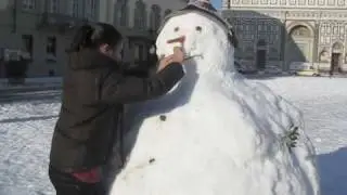 Come realizzare il proprio pupazzo di neve - video tutorial