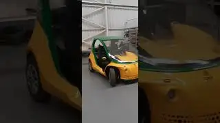 Interior da F&aacute;brica de Autom&oacute;veis da Marca CAB em Bras&iacute;lia. Ind&uacute;stria Brasileira.