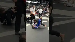 Аделина за золотую медаль 🥇Финал в @jjwl Даллас, октябрь 2025 г.