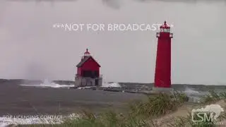 10-15-17 Grand Haven, MI - Winds and Waves