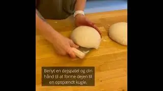 Surdejsskole: Formning af surdejsbr&oslash;d til bordhvil