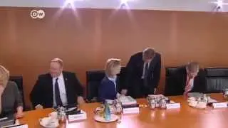 Kabinett billigt gegl&auml;tteten Armutsbericht | Journal
