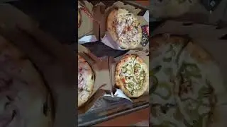 kha kar ptla hona h😂😂#trendingshort#viralshort#testypizza#subscribe#like#comment#share