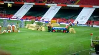 EXPRESS EVENTING WILLIAM FOX-PITT & BALLINCOOLA (FULL VIDEO).AVI