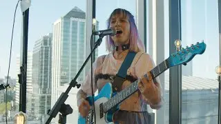 Marina Fages - La Ciudad Nos Ilumina Las Caras (Live on KEXP)