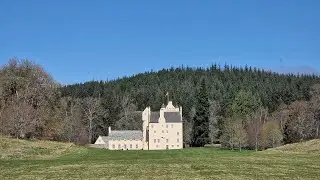 Aboyne Castle; composed and performed by Paul Anderson