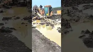 Pipeline construction - good tools and machinery make work easier