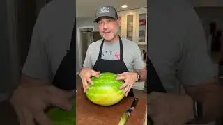 How to choose a sweet watermelon!! #summer #fruit #watermelon
