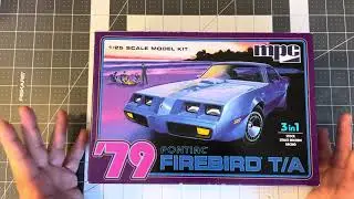 Kit Unboxing, MPC 1979 Pontiac Firebird Trans Am.