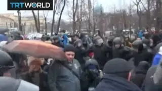 Protesters in Moscow call for Putin to step down