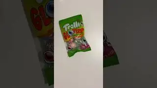 Gummy eye real weight #gummy #eyes #halloween #halloween2024 #gummycandy #lidl #funny #scale #fun
