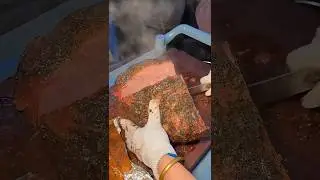 Perfectly Smoked Brisket &mdash; Juicy Slices, Deep Smoke Ring & Tender Pull