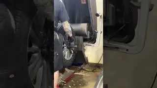 The process of tire balancing 👀 #cars #carmaintenance #cartips #tires #maintenance