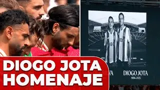 El LIVERPOOL le dedica el 'YOU'LL NEVER WALK ALONE' y un minuto de silencio a DIOGO JOTA
