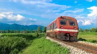 New Cooch Behar to Siliguri Demu Train Passing Through Gulma Rail Curve, Indian Railways