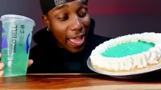 Taco Bell&rsquo;s Baja Blast Pie | Fanboy Taste Test