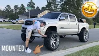 Jody mounts his 35s | Sams Lifted Tahoe