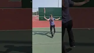 firsttimetrying thewall! #TennisWall #BeginnerTennis #TennisJourney #LeftyPlayer #youtubeshorts