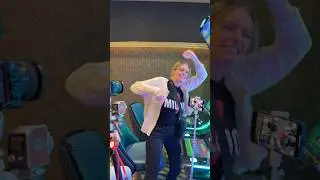 OMG She LOST Her MIND When This HAPPENED! #casino #slots #gambling