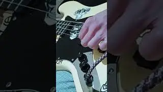 Jimi Hendrix - Voodoo Child; intro on Wah-Bass Guitar.