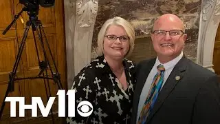 Arkansas legislature gives recognition to iconic sign language interpreter