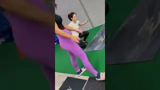 Can you TELL she&rsquo;s a PASSIONATE COACH?! 👀🤔🥹 #shorts #training #fitness #short #viralshorts