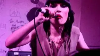 Jessie J - Big White Room (Live from Proud Galleries 14.10.10)